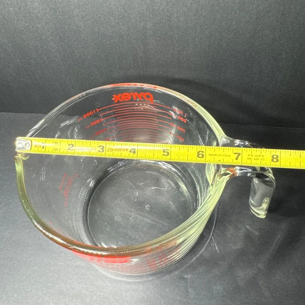 Pyrex 4 Cup 1 Liter Glass Measuring Cup Red Markings Clear Glass with Handle VTG